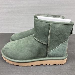 UGG Womens Size 6 Classic Mini II Boot Forest Night Suede | 1016222